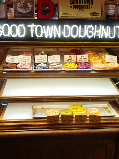Donas y pastelería.